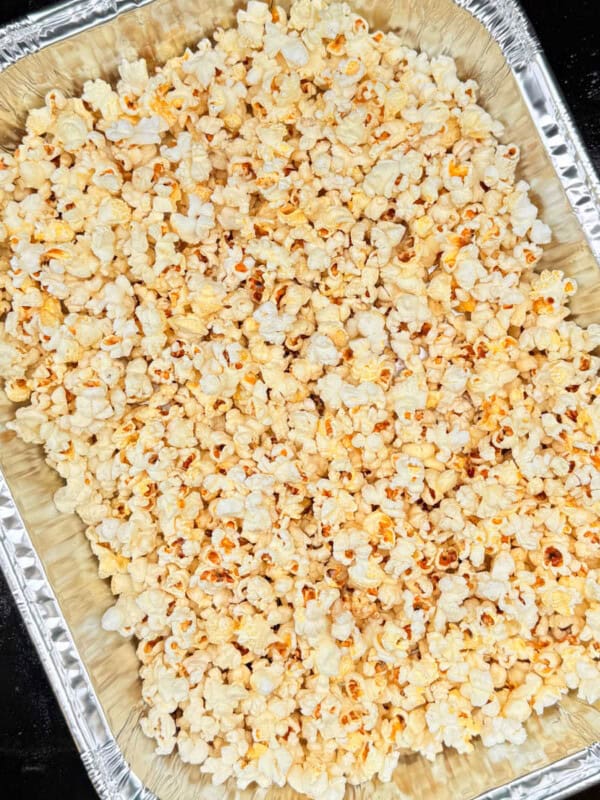 popcorn on the blakcstone griddle in foil pan.