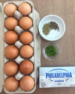 Scrambled Eggs with Cream Cheese and Chives - Meatloaf and Melodrama