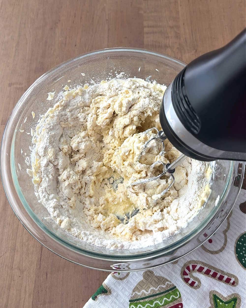mixing cookie dough in bowl.