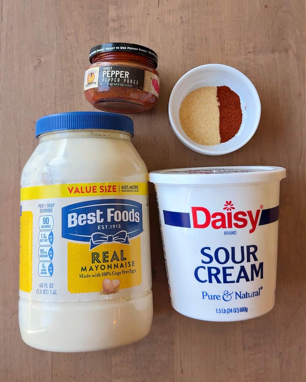 mayo, sour cream, ghost pepper puree, spices.