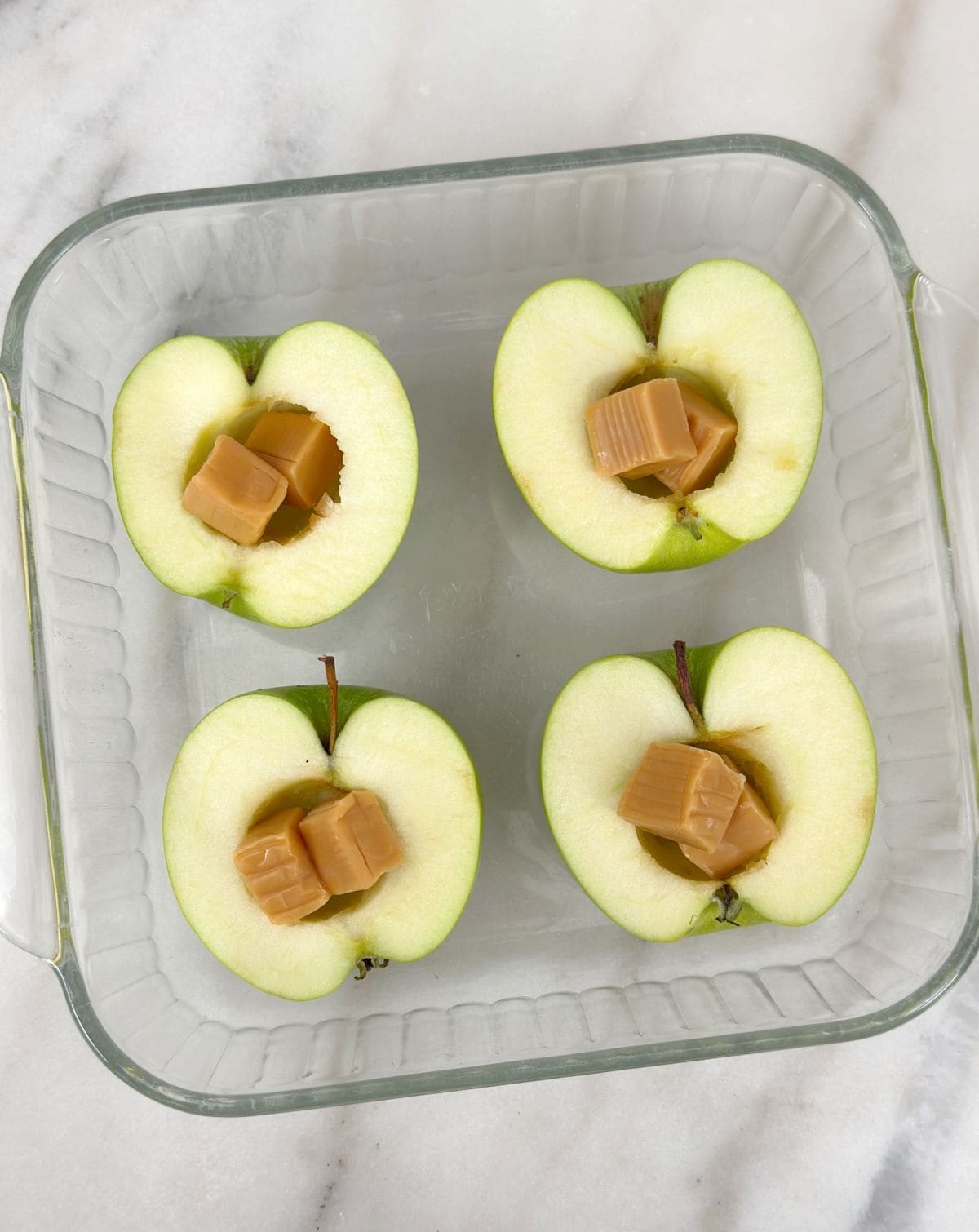 caramel candies in apples.